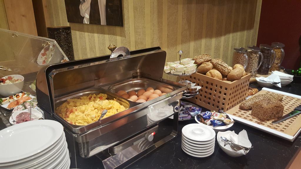 Hotel Brinckmansdorf 로스토크 외부 사진
